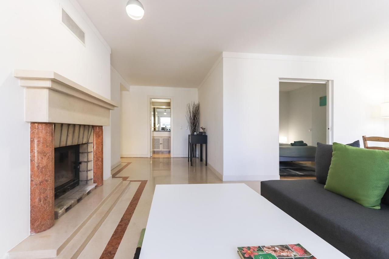 Lisbon Flower 360º - Your Lovely Flat With Pool And Parking Exterior photo